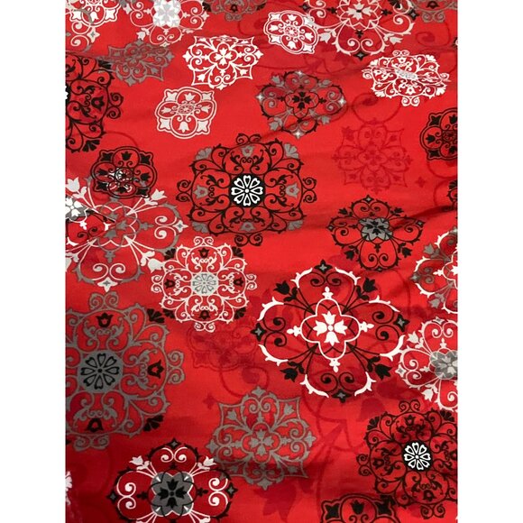 Women's Put some Sprinkles on it Red Scrub Top  Size M - Picture 3 of 10